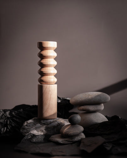 Salt and pepper grinder in natural oak